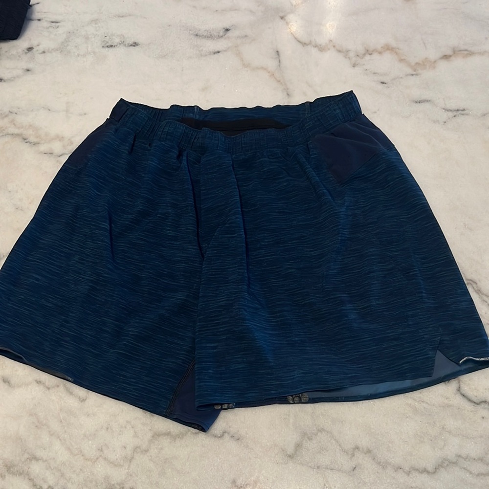 Lululemon 6inch surge shorts size large
